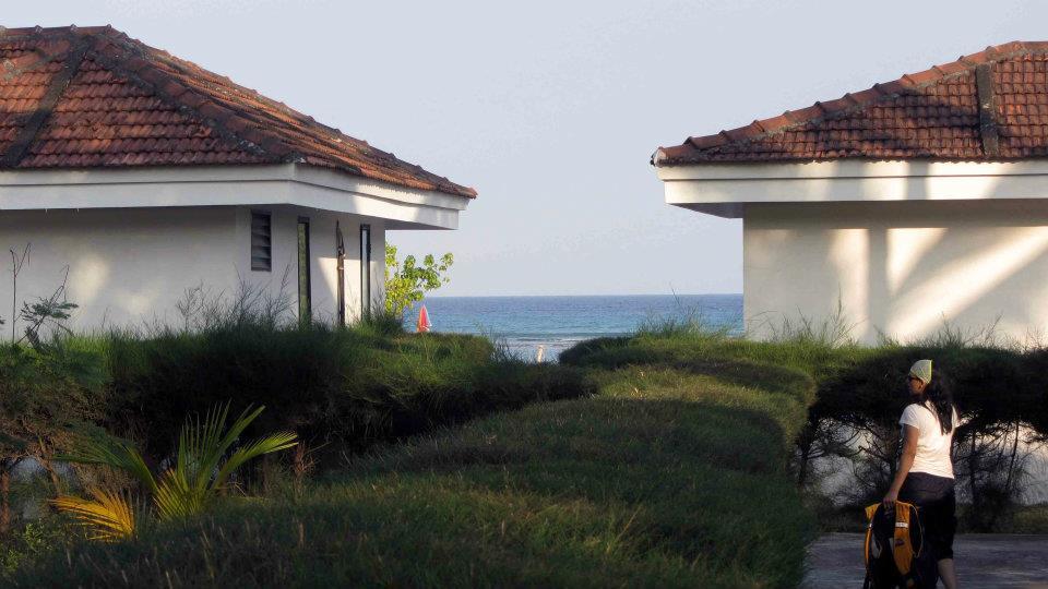 Kadmath Beach Resort Kadmath Island Exteriör bild