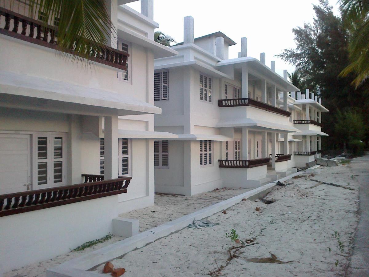 Kadmath Beach Resort Kadmath Island Exteriör bild